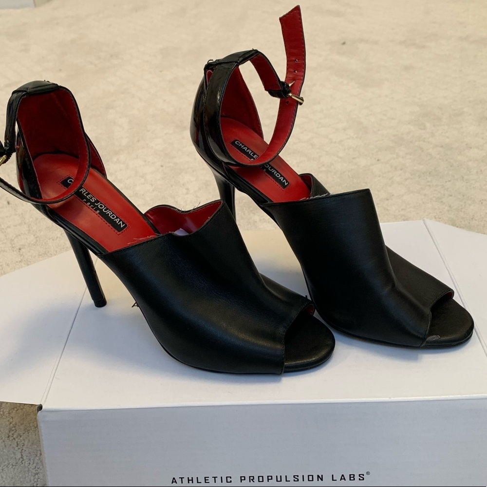 Charles Jourdan black mule pump heels, 9